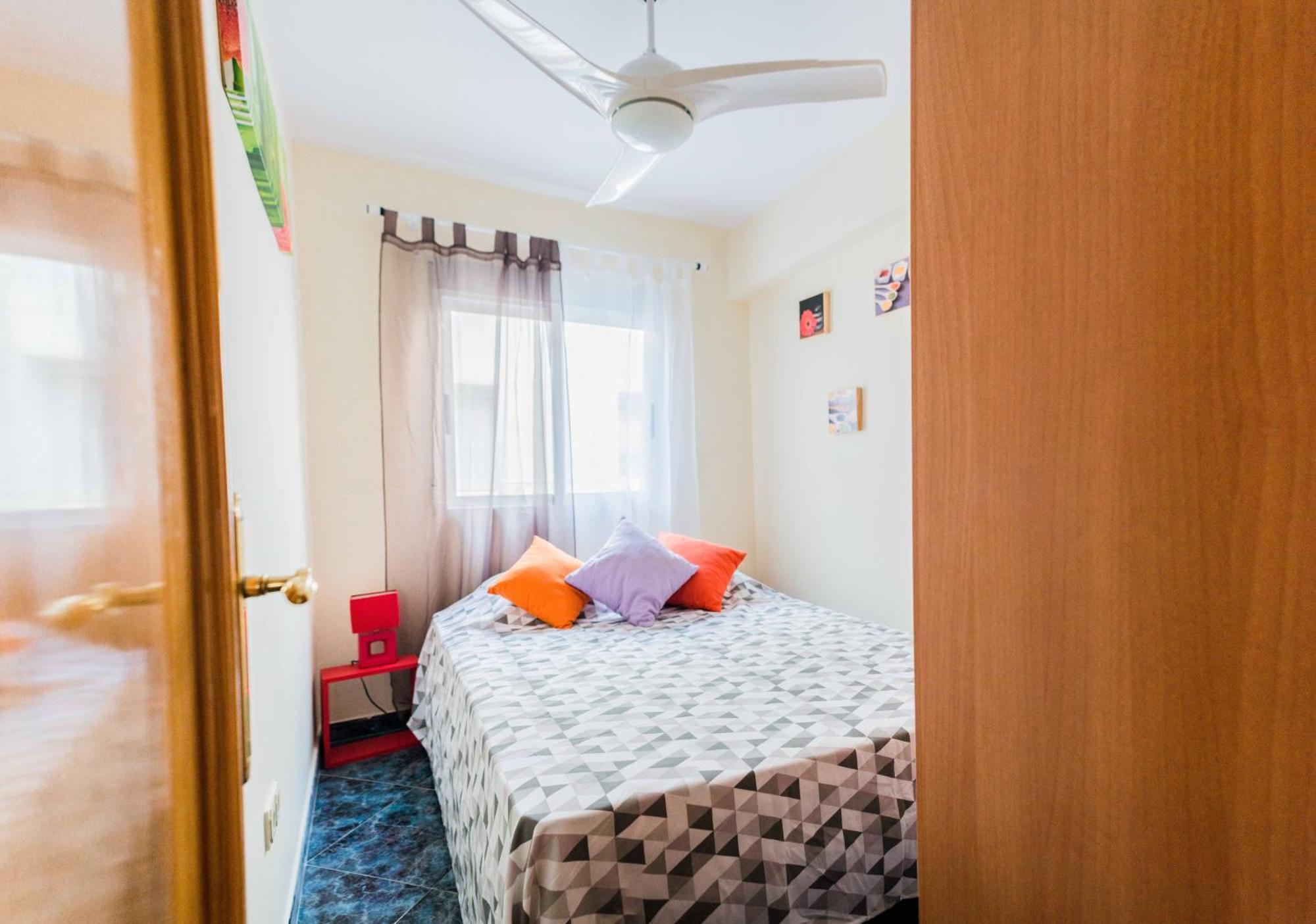 Very Best Flat Ust 800M Postiguet-Beach Alicante Exterior photo